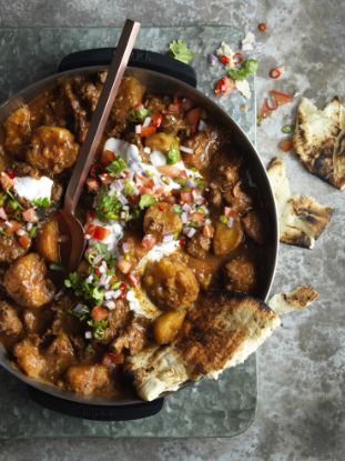 Lamb curry cooked in the Cobb fry dish